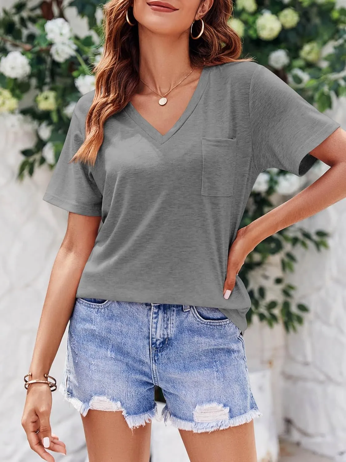 imesrun Womens V Neck Tshirts Short Sleeve Loose Casual Summer Tops with Pocket