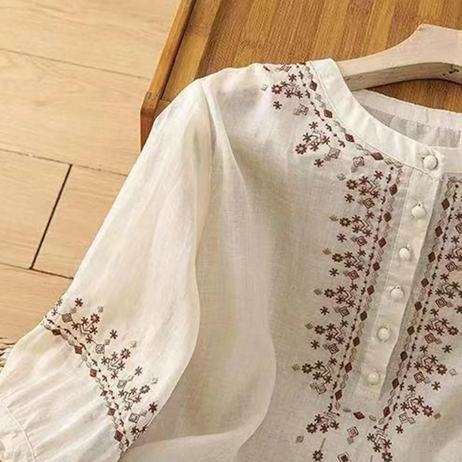 Linen Shirt for Women 3/4 Sleeve Linen Blouses Loose Fit Embroidery Cotton Tops