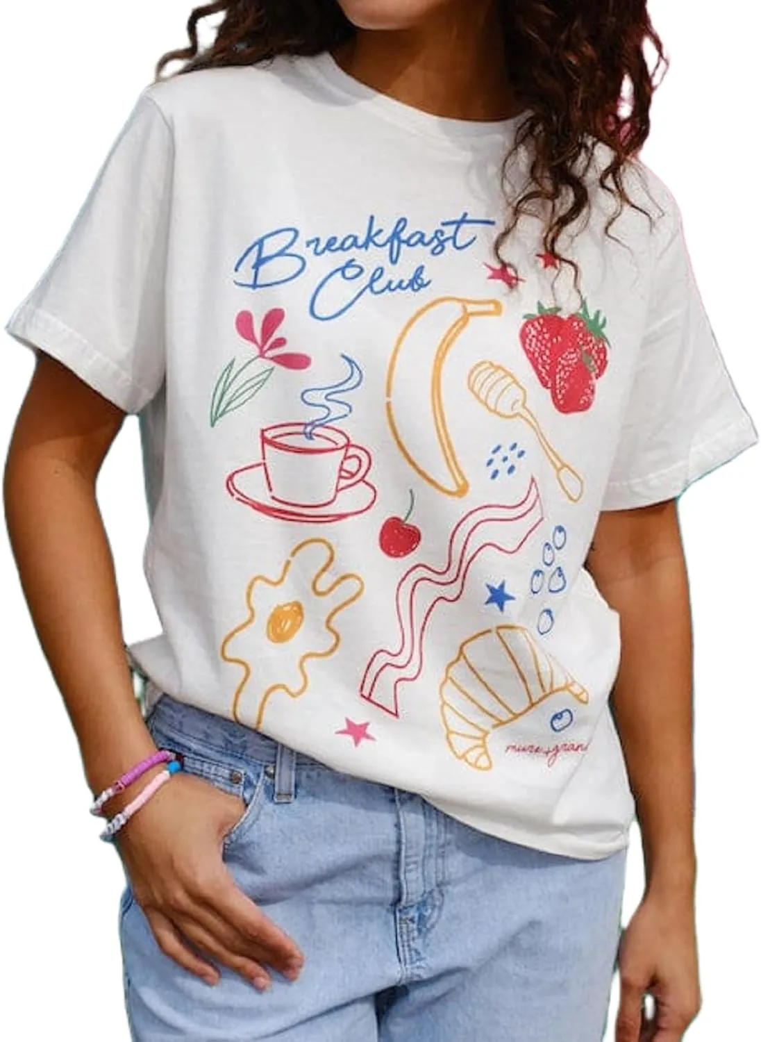 Women Graphic Oversized Tee Y2k Fruit Print Short Sleeve White Top Crewneck Cute Aesthetic Tee Shirts Summer